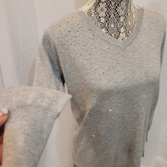 Le Chateau VNeck with Rhinestones sz XL - Picture 6 of 8